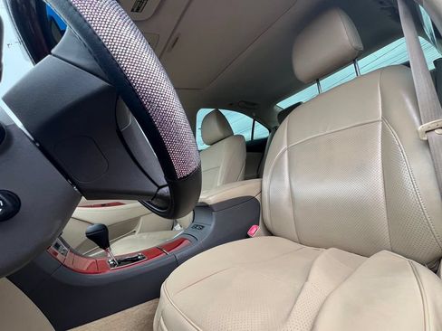 Used 2009 Lexus ES 350 w/ Premium Pkg Plus FWD image 18