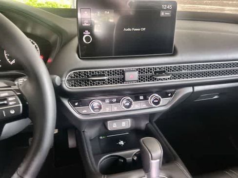 Certified 2026 Honda HR-V EX-L image 18