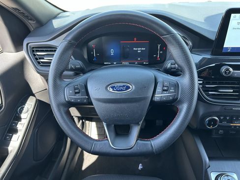 Used 2025 Ford Escape ST-Line FWD image 22