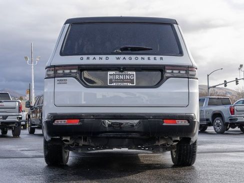 Used 2024 Jeep Grand Wagoneer Series III w/ Rear Seat Video Group 1 image 31