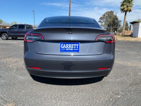 Used 2023 Tesla Model 3 Standard Range image 15