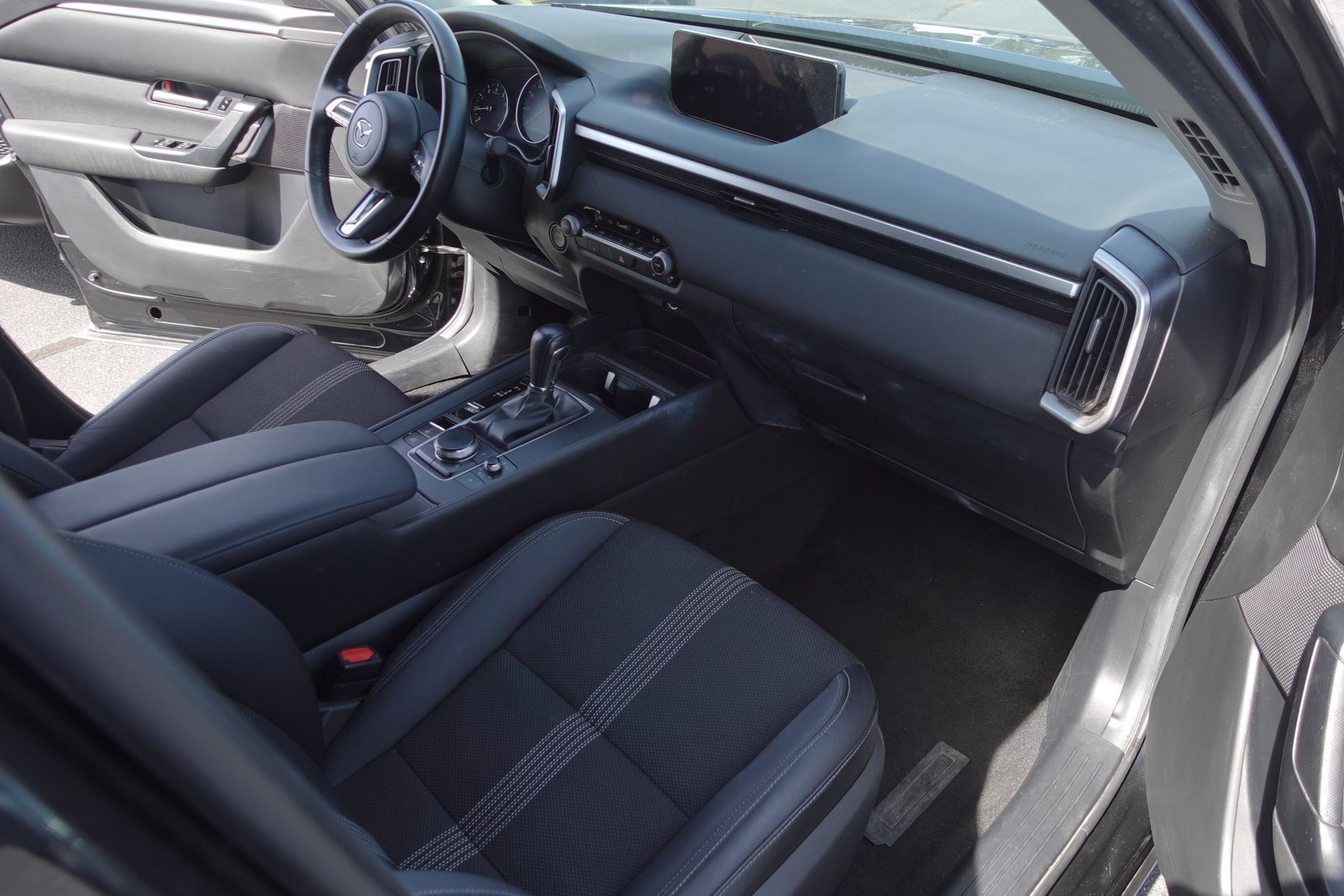 Used 2025 MAZDA CX-50 AWD 2.5 S w/ Preferred Package image 13