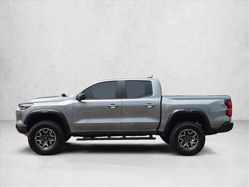 Used 2023 Chevrolet Colorado ZR2 w/ ZR2 Convenience Package III AWD/4WD image 8