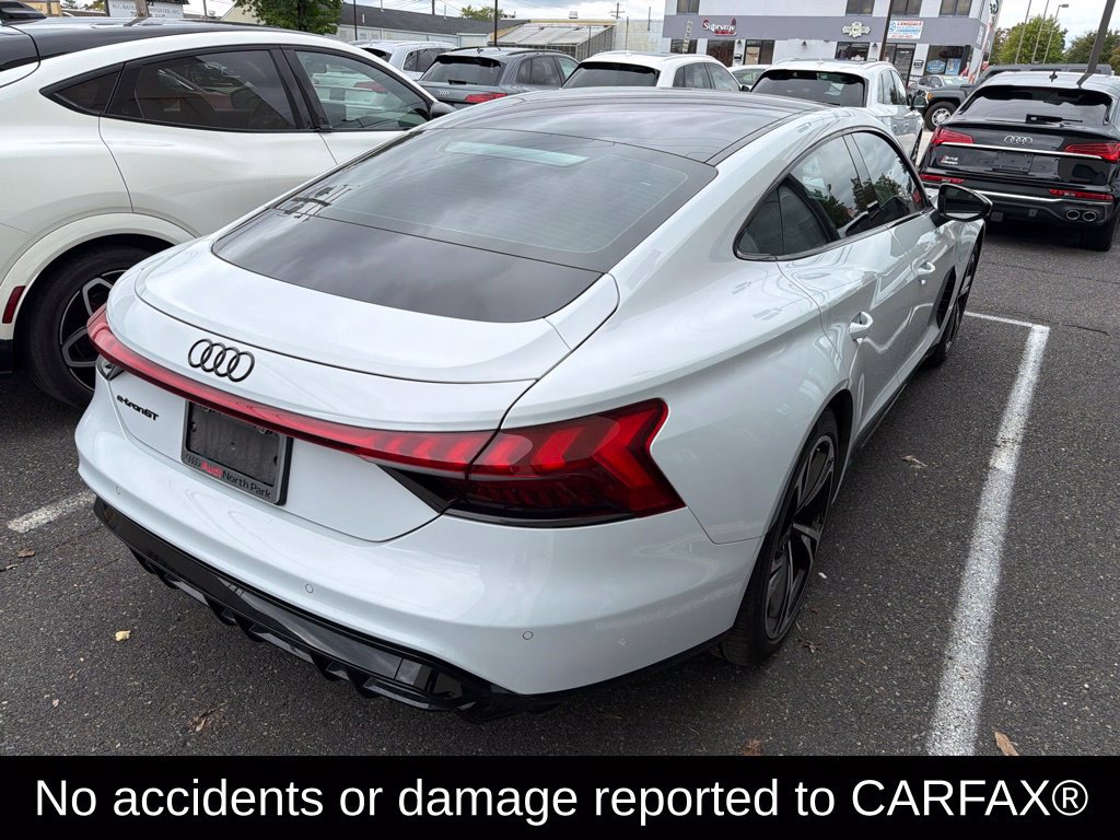 Used 2023 Audi e-tron GT Premium Plus w/ Performance Package AWD/4WD image 3