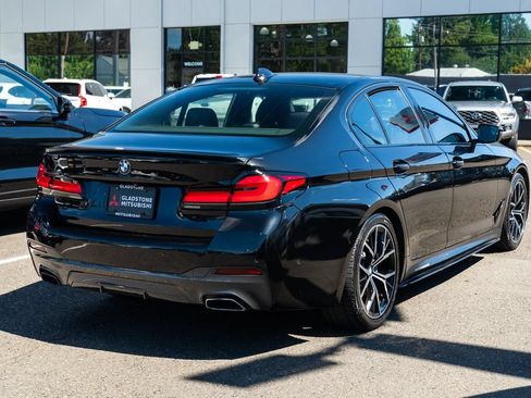 Used 2021 BMW 530i xDrive w/ M Sport Package AWD/4WD image 7
