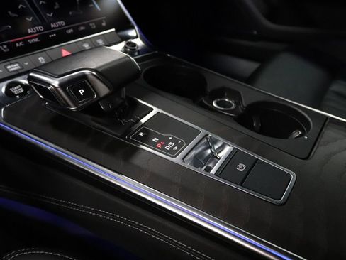 Used 2021 Audi A6 Premium Plus w/ Premium Plus Package image 20