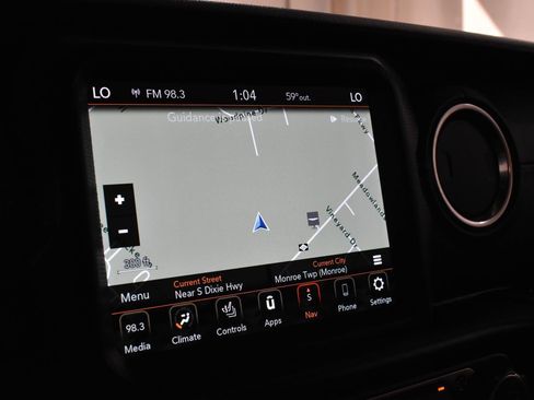 Used 2020 Jeep Wrangler Unlimited Sahara w/ Dual Top Group image 15