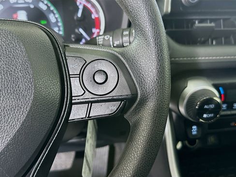 Used 2023 Toyota RAV4 XLE w/ Convenience Package image 17