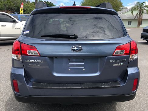 Used 2014 Subaru Outback 2.5i Limited w/ Moonroof Package image 4