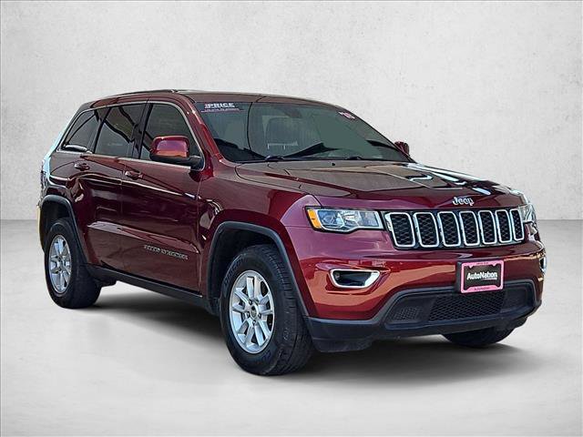 Used 2018 Jeep Grand Cherokee Laredo RWD image 3