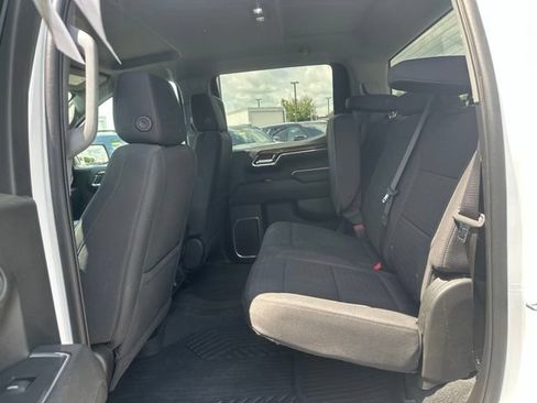 Used 2023 Chevrolet Silverado 1500 LT Trail Boss w/ LPO, Dark Essentials Package AWD/4WD image 27