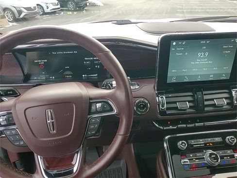 Used 2019 Lincoln Navigator L Black Label image 23