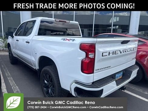 Used 2020 Chevrolet Silverado 1500 Custom w/ Custom Value Package AWD/4WD image 6