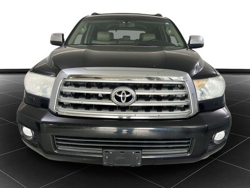Used 2010 Toyota Sequoia Limited AWD/4WD image 8
