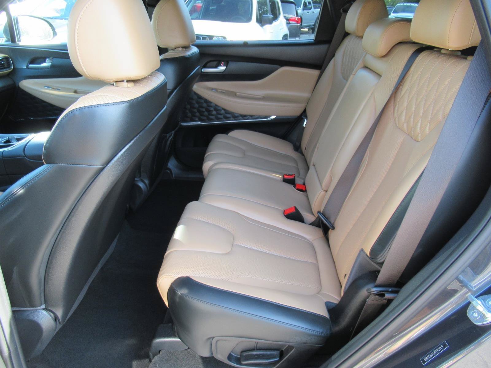 Used 2023 Hyundai Santa Fe Calligraphy AWD/4WD image 34