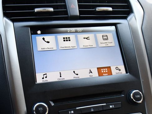 Used 2018 Ford Fusion SE w/ Equipment Group 602A image 30