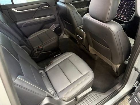 Certified 2024 GMC Acadia Elevation image 40