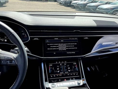 Certified 2025 Audi Q8 Premium Plus AWD/4WD image 20