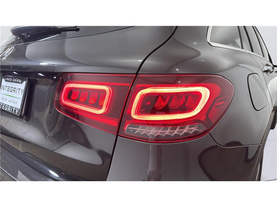 Used 2020 Mercedes-Benz GLC 300 image 41