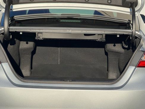 Used 2020 Toyota Camry SE image 30