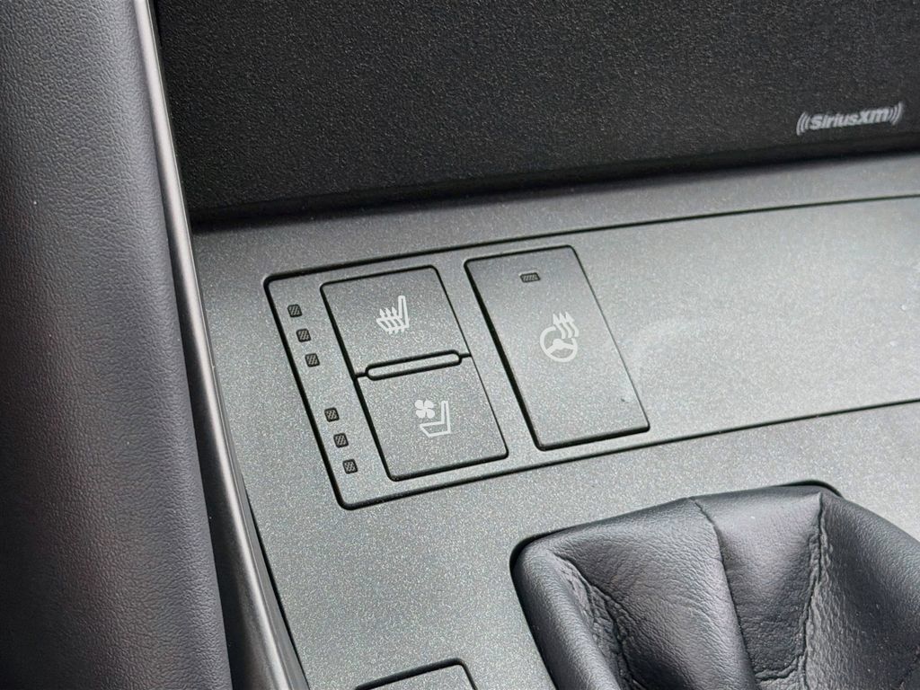 Used 2024 Lexus IS 300 w/ Comfort Package RWD image 18