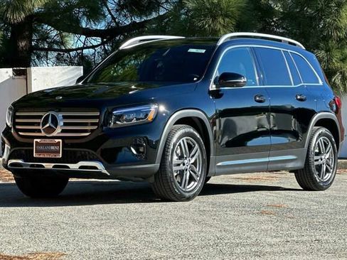 Certified 2026 Mercedes-Benz GLB 250 GLB 250 image 8