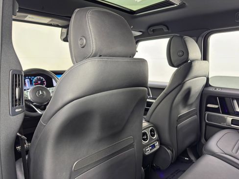 Used 2021 Mercedes-Benz G 550 w/ AMG Line image 43