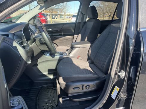 Certified 2024 Chevrolet Equinox LT image 18
