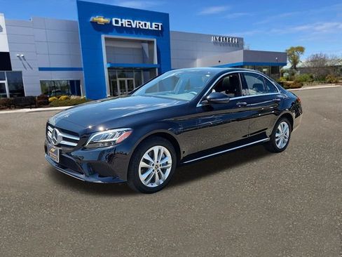 Used 2019 Mercedes-Benz C 300 4MATIC Sedan image 3