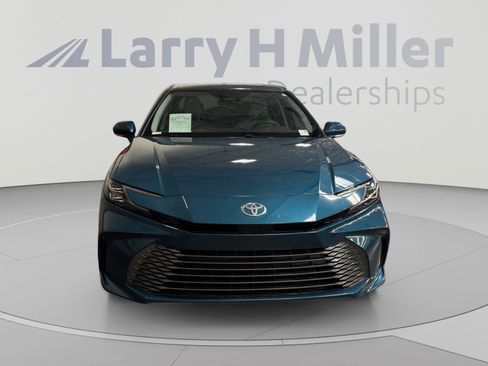Certified 2026 Toyota Camry XLE FWD image 8