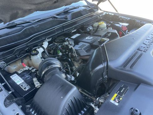 Used 2020 RAM 3500 Big Horn w/ Level 1 Equipment Group image 19