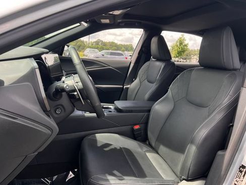Used 2023 Lexus RX 350 Premium w/ Cold Area Package FWD image 13