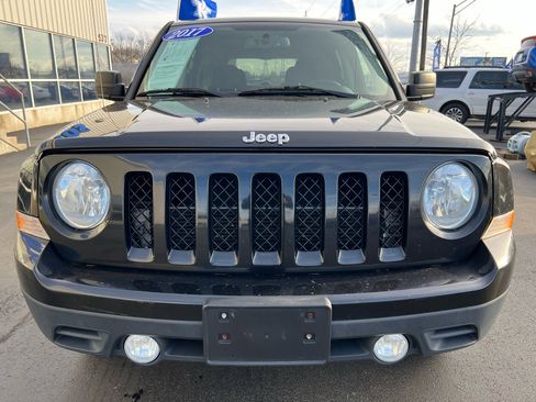 Used 2017 Jeep Patriot Latitude image 9