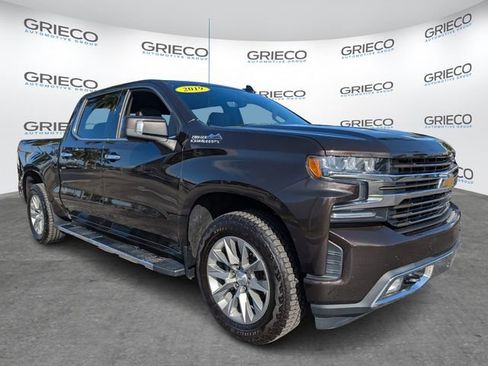 Used 2019 Chevrolet Silverado 1500 High Country w/ Technology Package AWD/4WD image 1