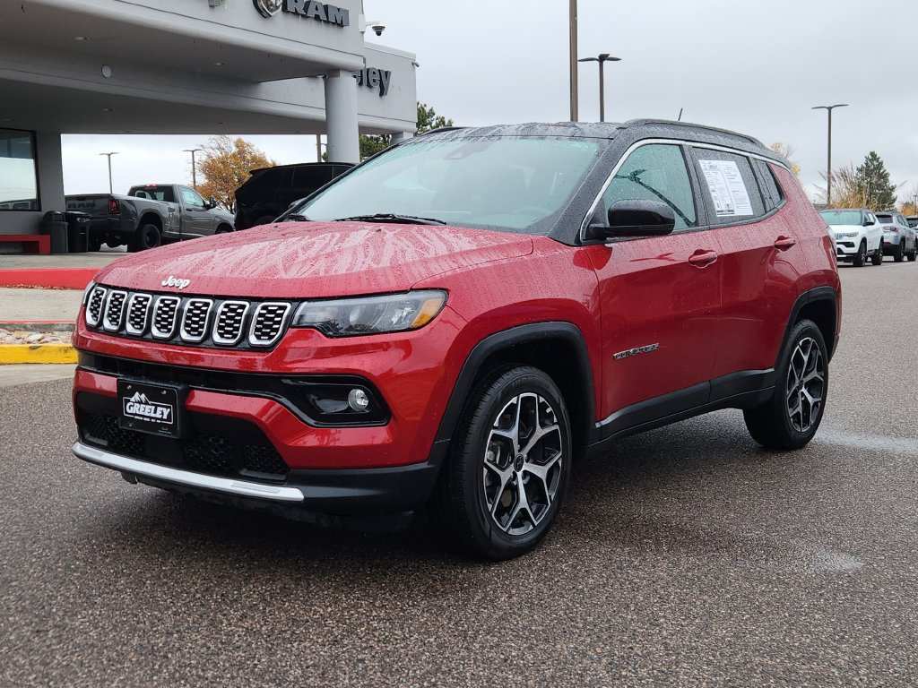 Certified 2025 Jeep Compass Limited AWD/4WD image 4