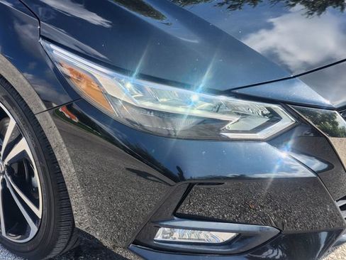 Used 2023 Nissan Sentra SR w/ Trunk Package FWD image 10