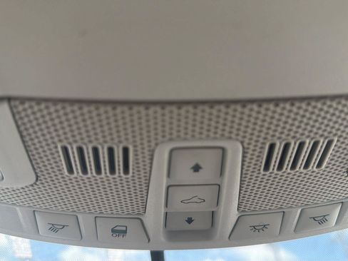 Used 2016 Ford Fusion Titanium FWD image 12