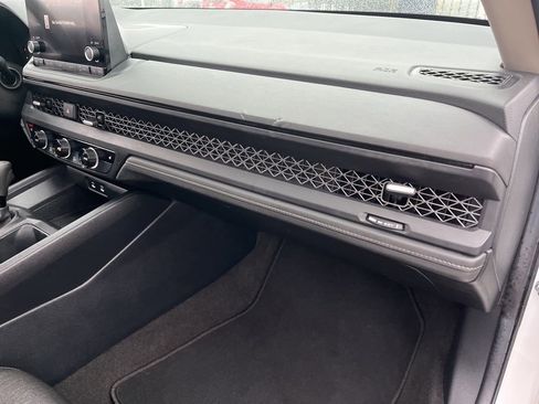 Used 2024 Honda Accord EX image 28