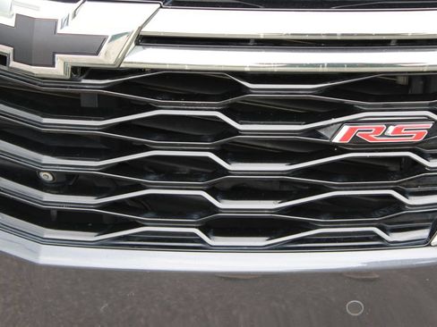 Used 2022 Chevrolet Equinox RS w/ RS Leather Package AWD/4WD image 8