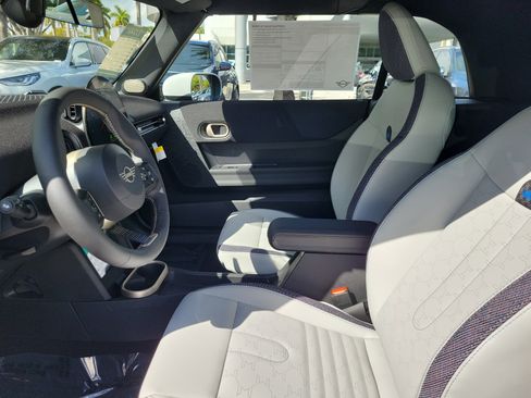 New 2026 MINI Cooper S image 7