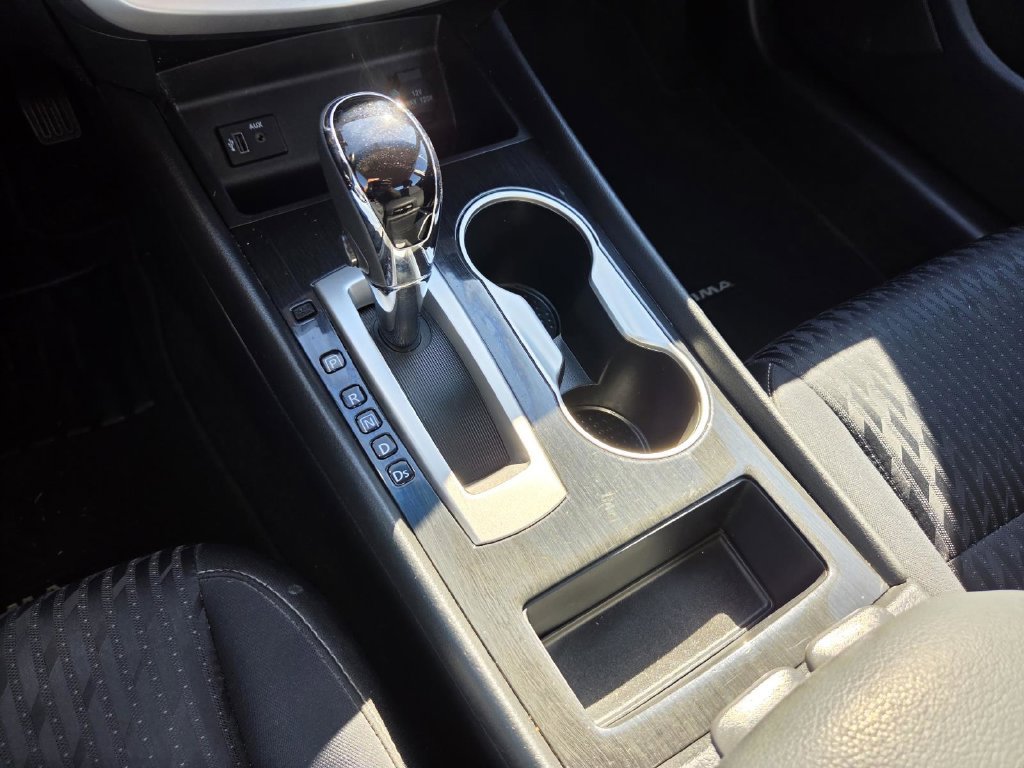 Used 2018 Nissan Altima 2.5 SV FWD image 24