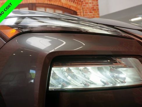 Used 2022 Nissan Rogue SV image 62