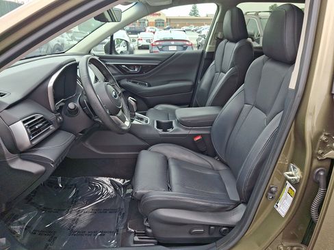 Used 2020 Subaru Outback Limited w/ Popular Package #2 AWD/4WD image 13