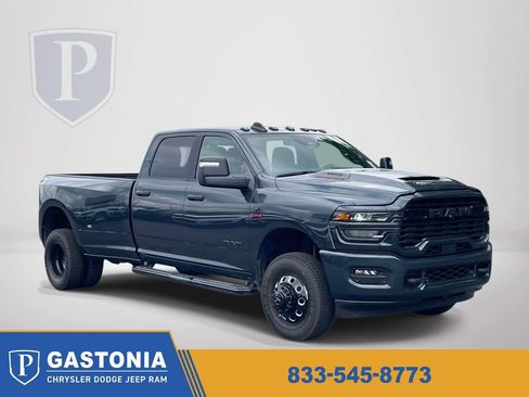 New 2026 RAM 3500 Big Horn AWD/4WD image 1