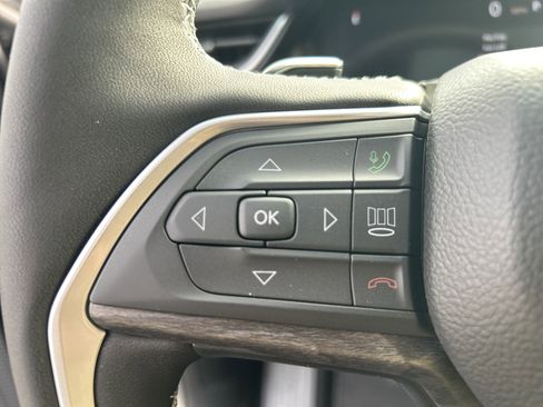 New 2025 Jeep Grand Cherokee L Limited image 21