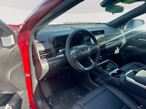 New 2027 GMC Terrain Elevation w/ Elevation Premium Package AWD/4WD image 10