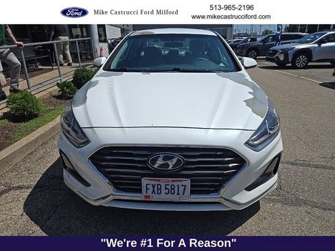 Used 2018 Hyundai Sonata SE w/ Winter Weather Package FWD image 2