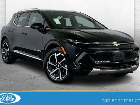 Used 2025 Chevrolet Equinox EV LT image 1