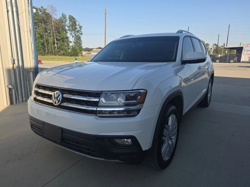 Used 2019 Volkswagen Atlas SE FWD image 3