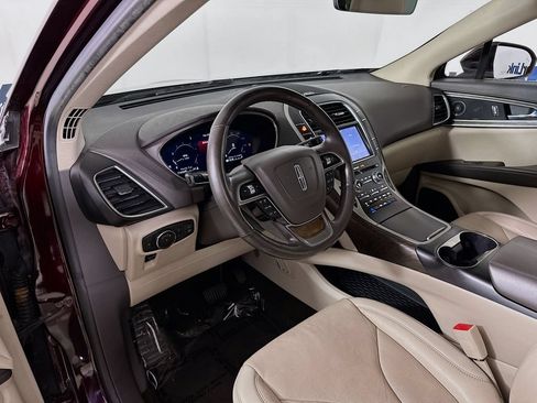 Used 2020 Lincoln Nautilus Reserve FWD image 10